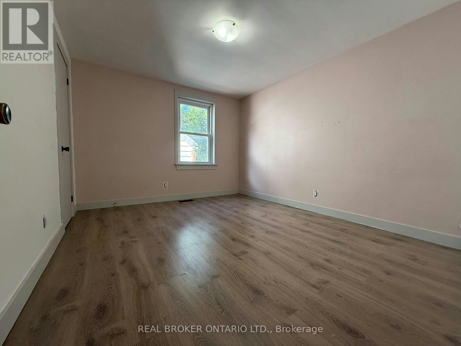 UPPER-23 Second Street, New Tecumseth, ON, L0G 1A0 - 6