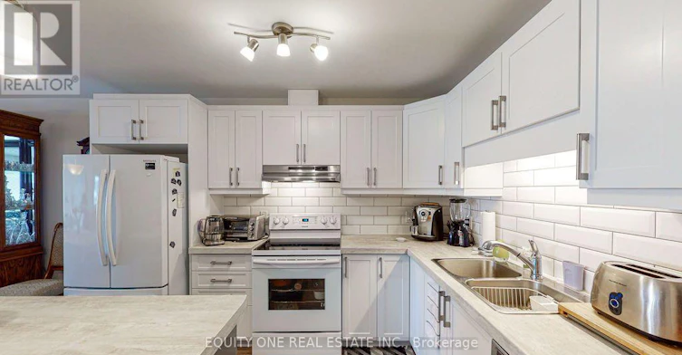 394 Twilight Avenue, Russell, ON, K4R 0E6 - 9