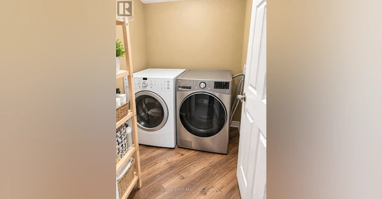 2607 Fallingwater Circle, Ottawa, ON, K2J 0R6 - 9