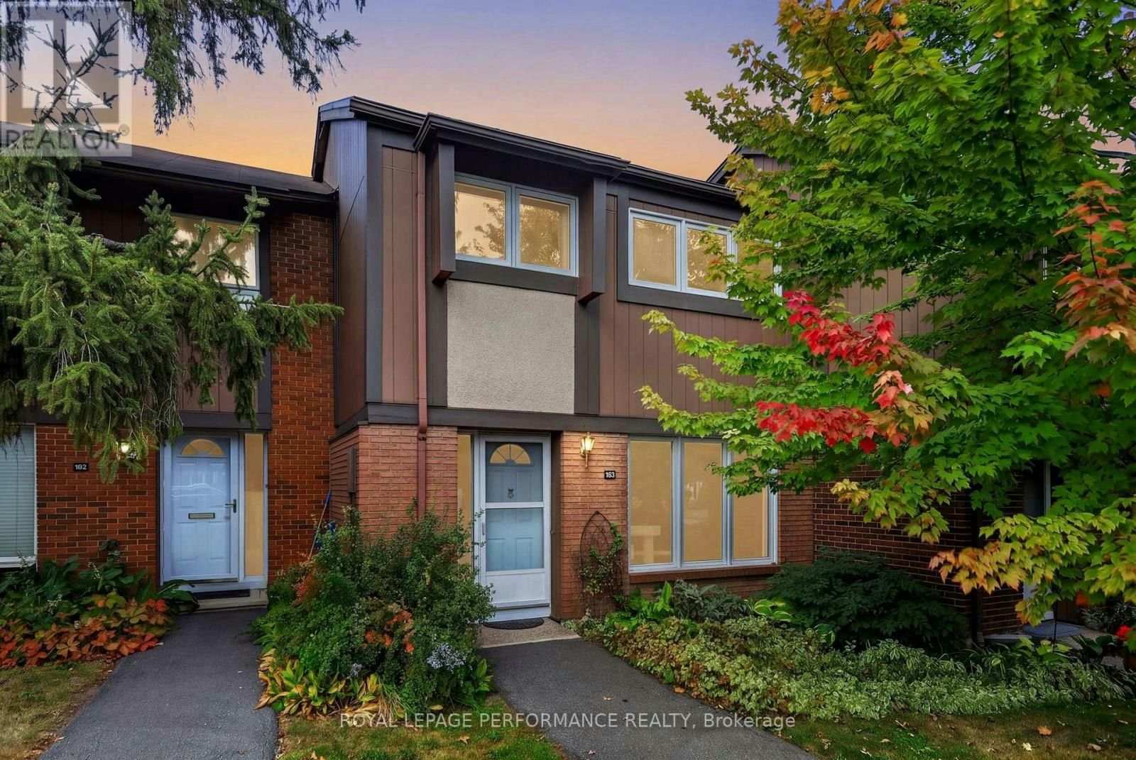 183-2111 Montreal Road, Ottawa, ON, K1J 8M8