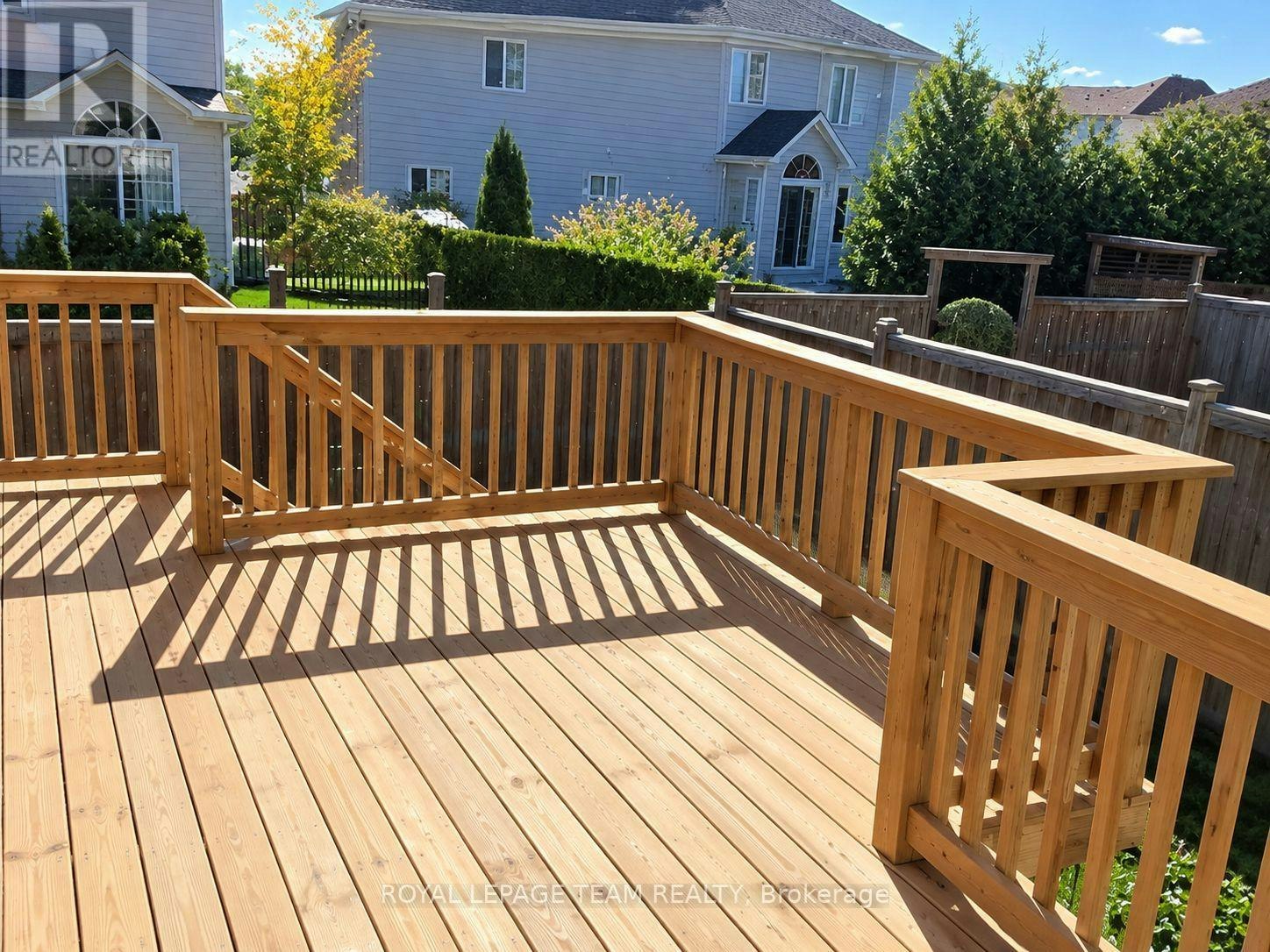 133 Forestbrook Street, Ottawa, ON, K2K 0A8 - 17