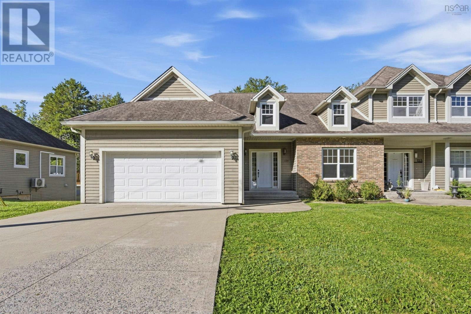 125 Carnoustie Drive, Hammonds Plains, NS, B4B 0E5