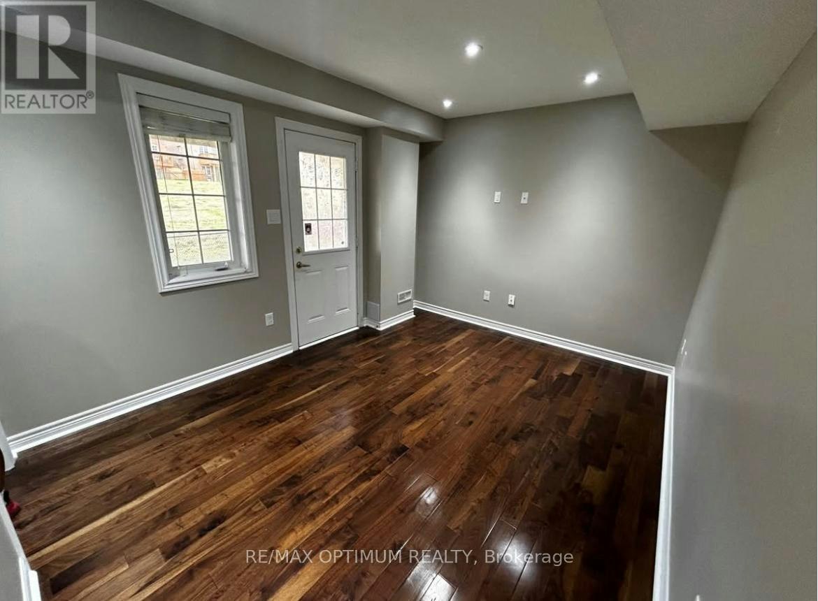30 Arizona Drive, Brampton, ON, L6Y 0R6 - 2