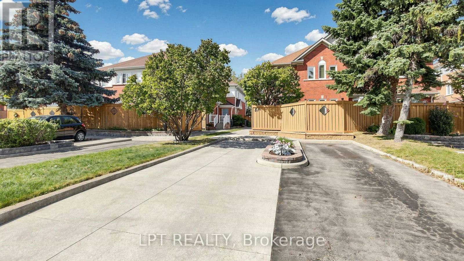 81 Shady Pine Circle, Brampton, ON, L6R 1K3