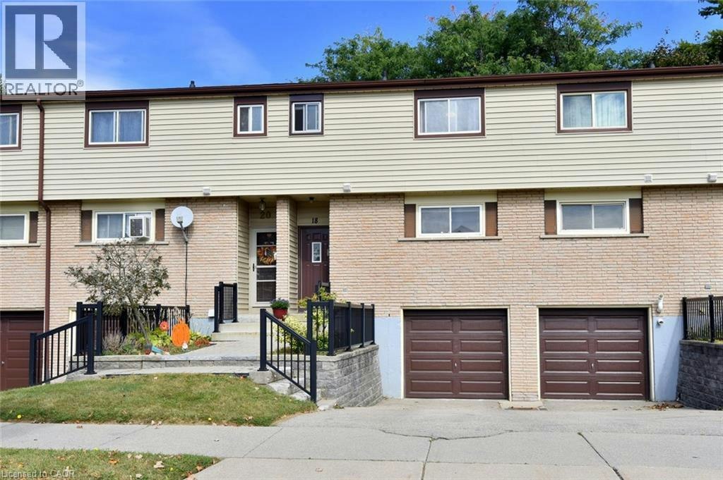 18 Claudette Gate, Hamilton, ON, L9B 1T5