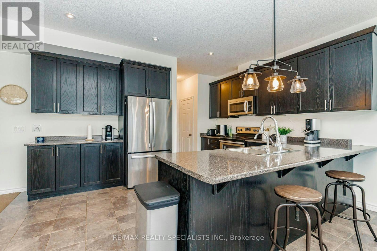 MAIN & UPPER-117 Norma Crescent, Guelph, ON, N1E 0K5 - 12