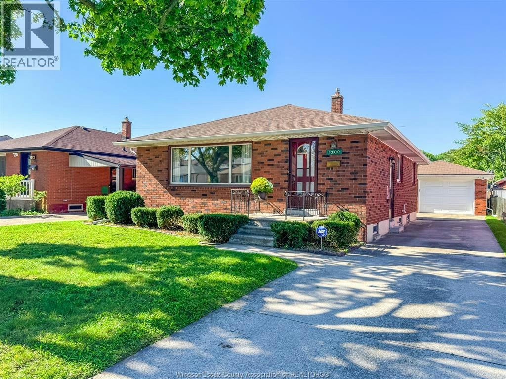 1309 Josephine, Windsor, ON, N9B 2L8