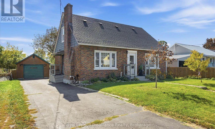 93 Bay Drive