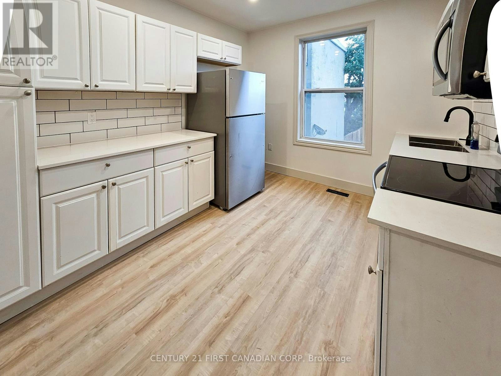 2-859 Dundas Street, London, ON, N5W 2Z8 - 3
