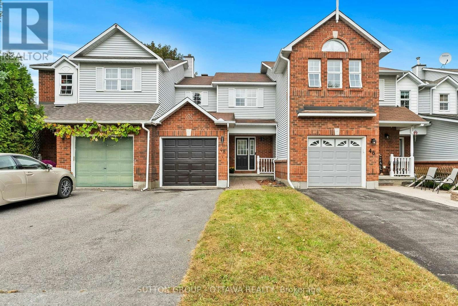 48 Kalbrook Street, Ottawa, ON, K2T 1A6