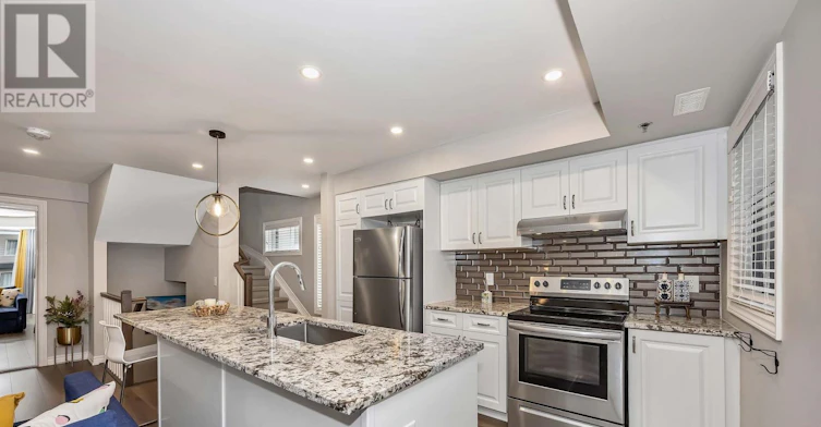 547 Ozawa Private, Ottawa, ON, K1K 4Z8 - 9