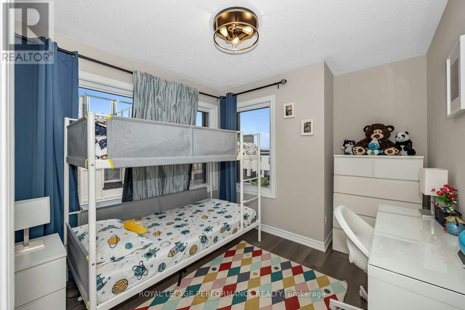 547 Ozawa Private, Ottawa, ON, K1K 4Z8 - 19