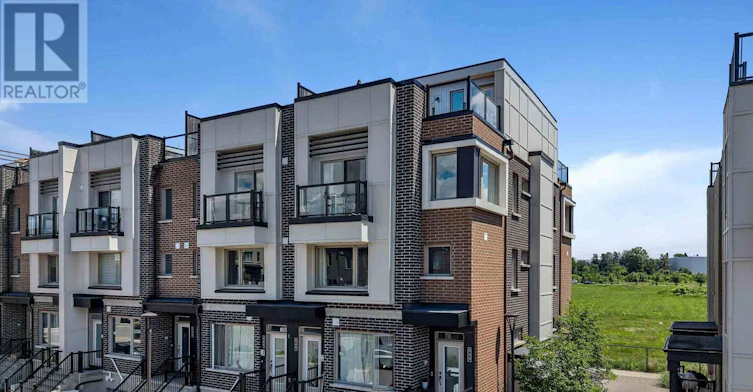 547 Ozawa Private, Ottawa, ON, K1K 4Z8