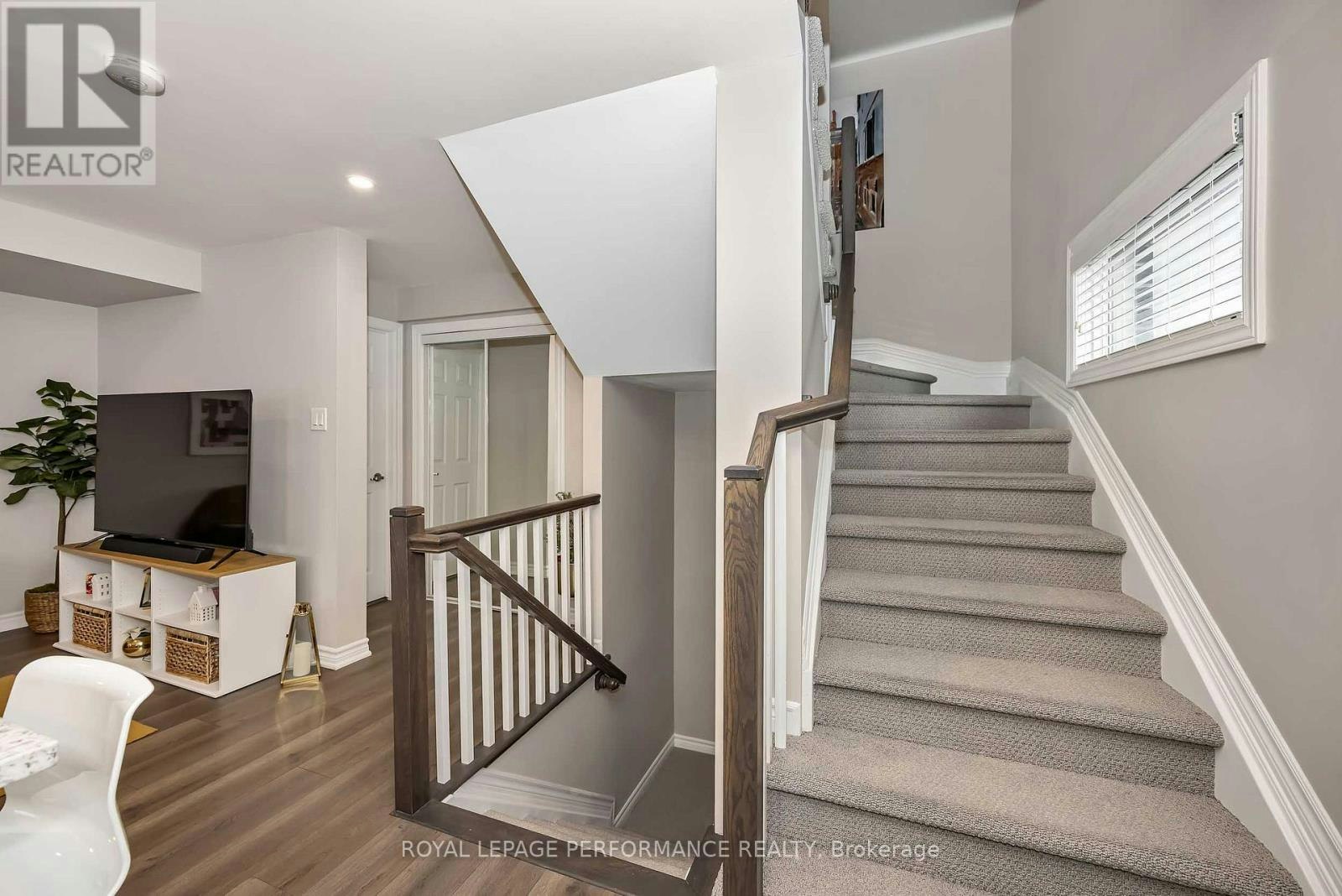 547 Ozawa Private, Ottawa, ON, K1K 4Z8 - 13