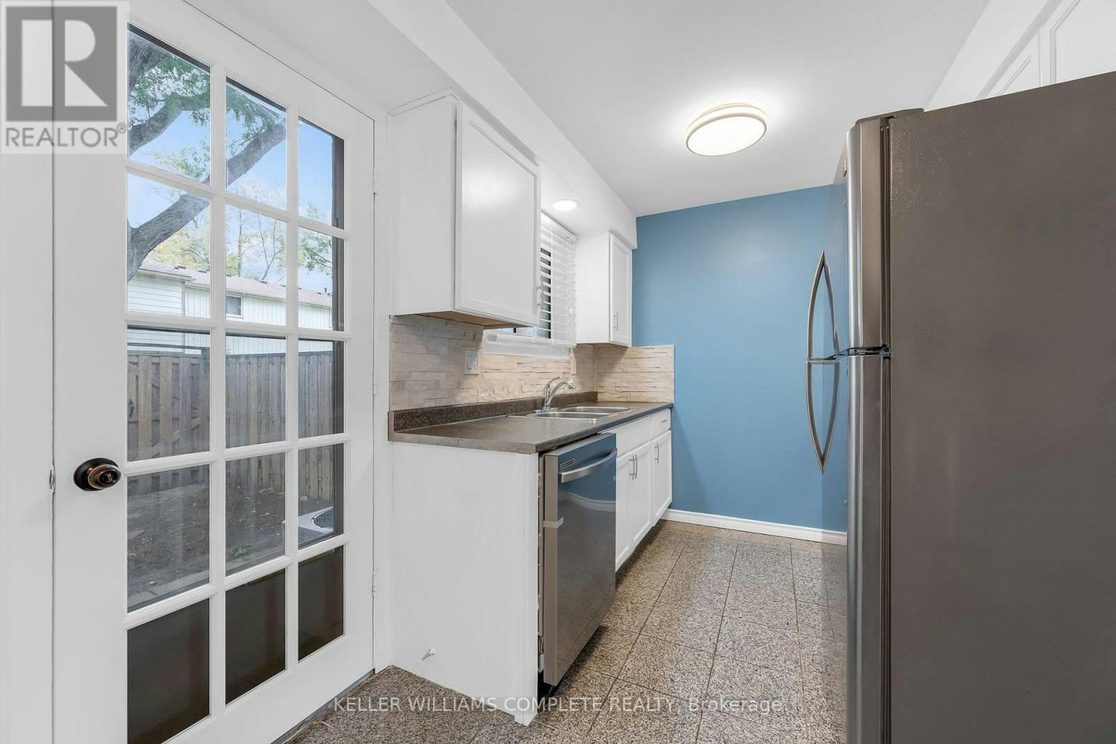 19-25 Linfield Drive, St. Catharines, ON, L2N 5T7 - 5
