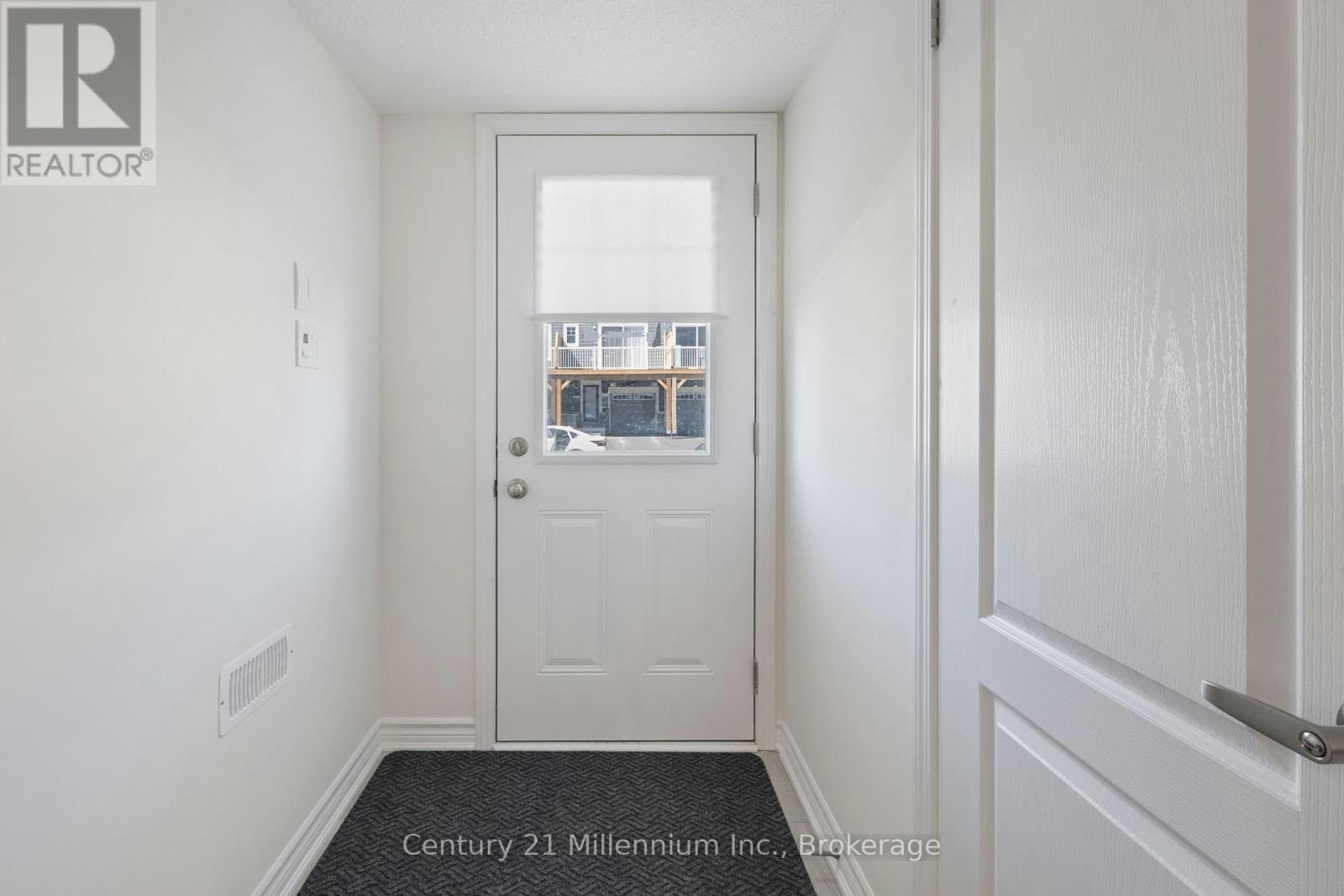 93 Surf Drive, Wasaga Beach, ON, L9Z 0L2 - 8