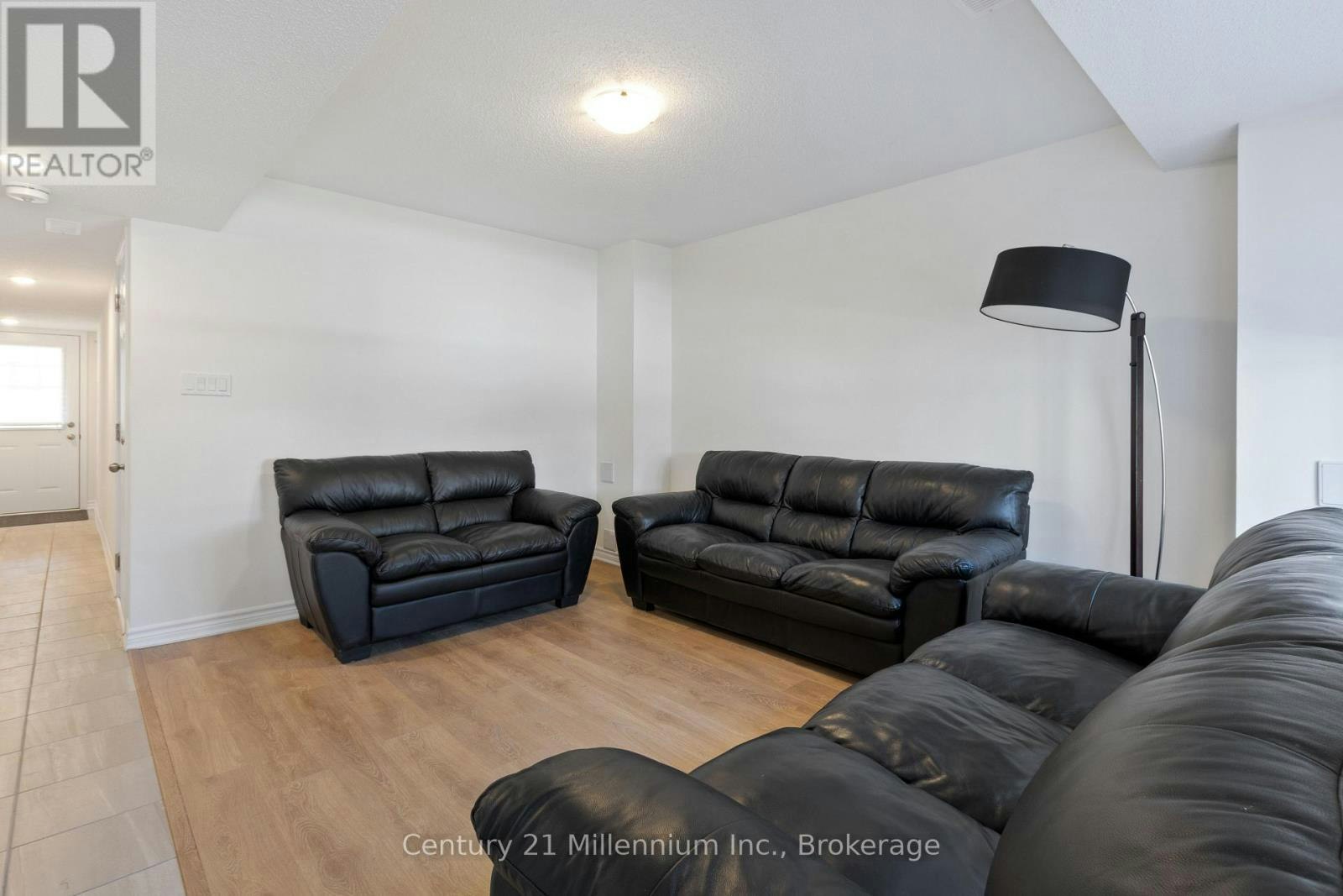 93 Surf Drive, Wasaga Beach, ON, L9Z 0L2 - 10
