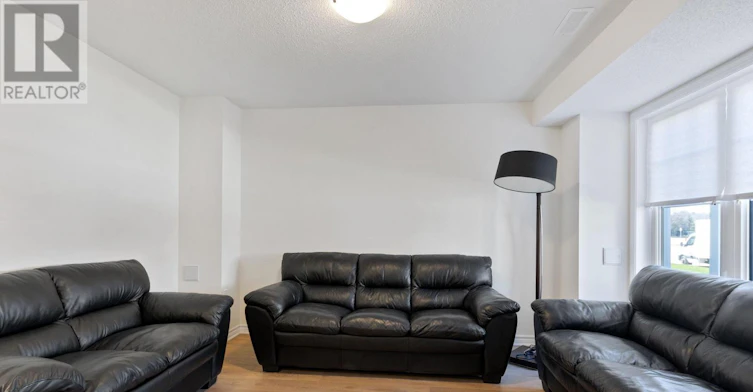 93 Surf Drive, Wasaga Beach, ON, L9Z 0L2 - 11