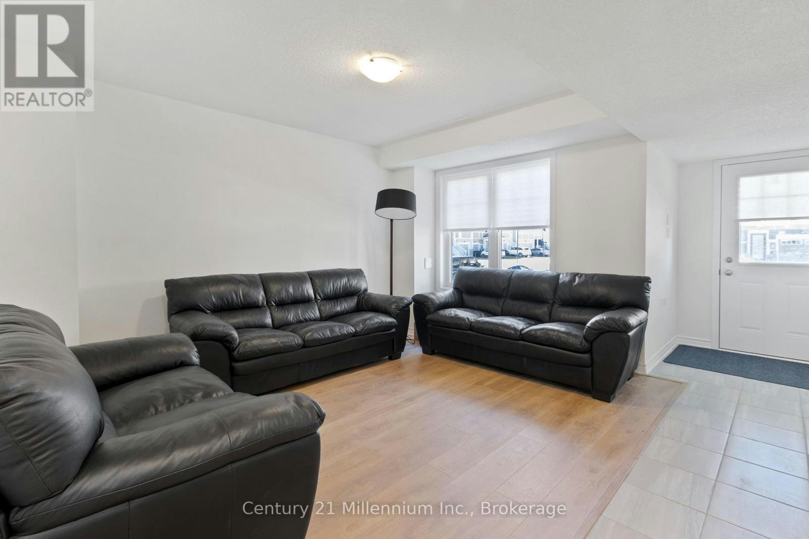 93 Surf Drive, Wasaga Beach, ON, L9Z 0L2 - 9