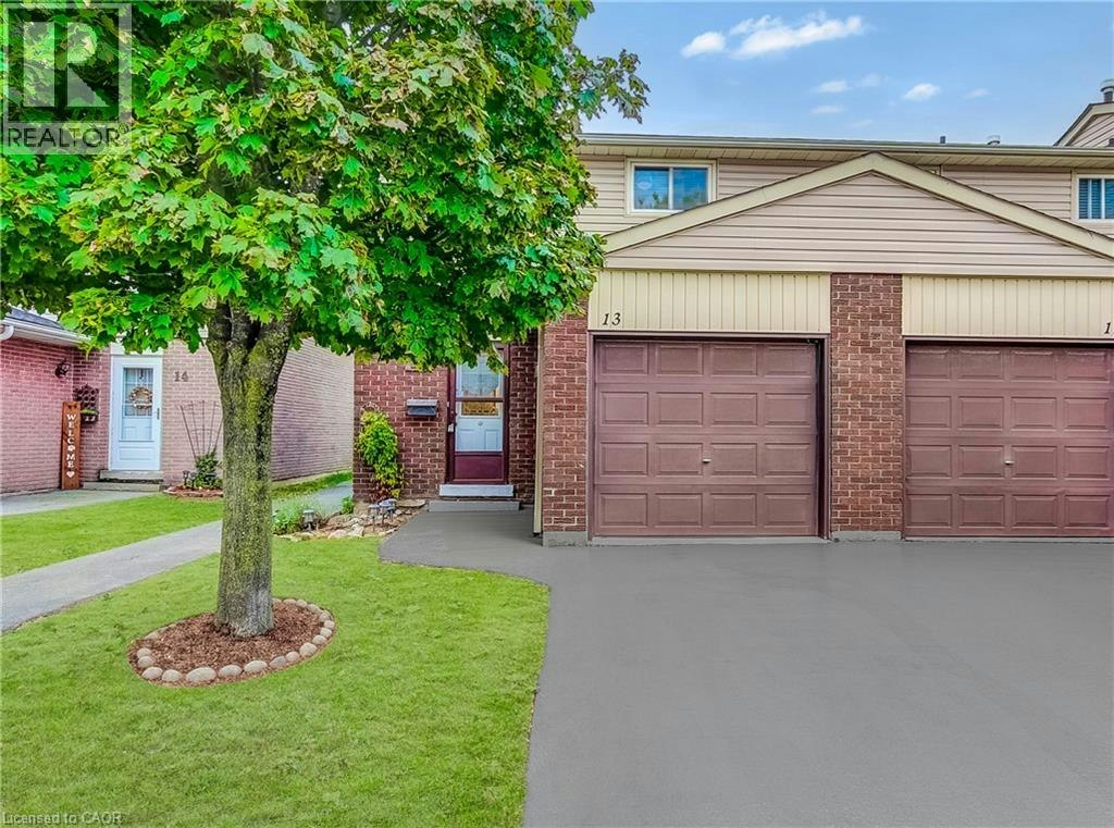 13-1350 Limeridge Road E, Hamilton, ON, L8W 1L6