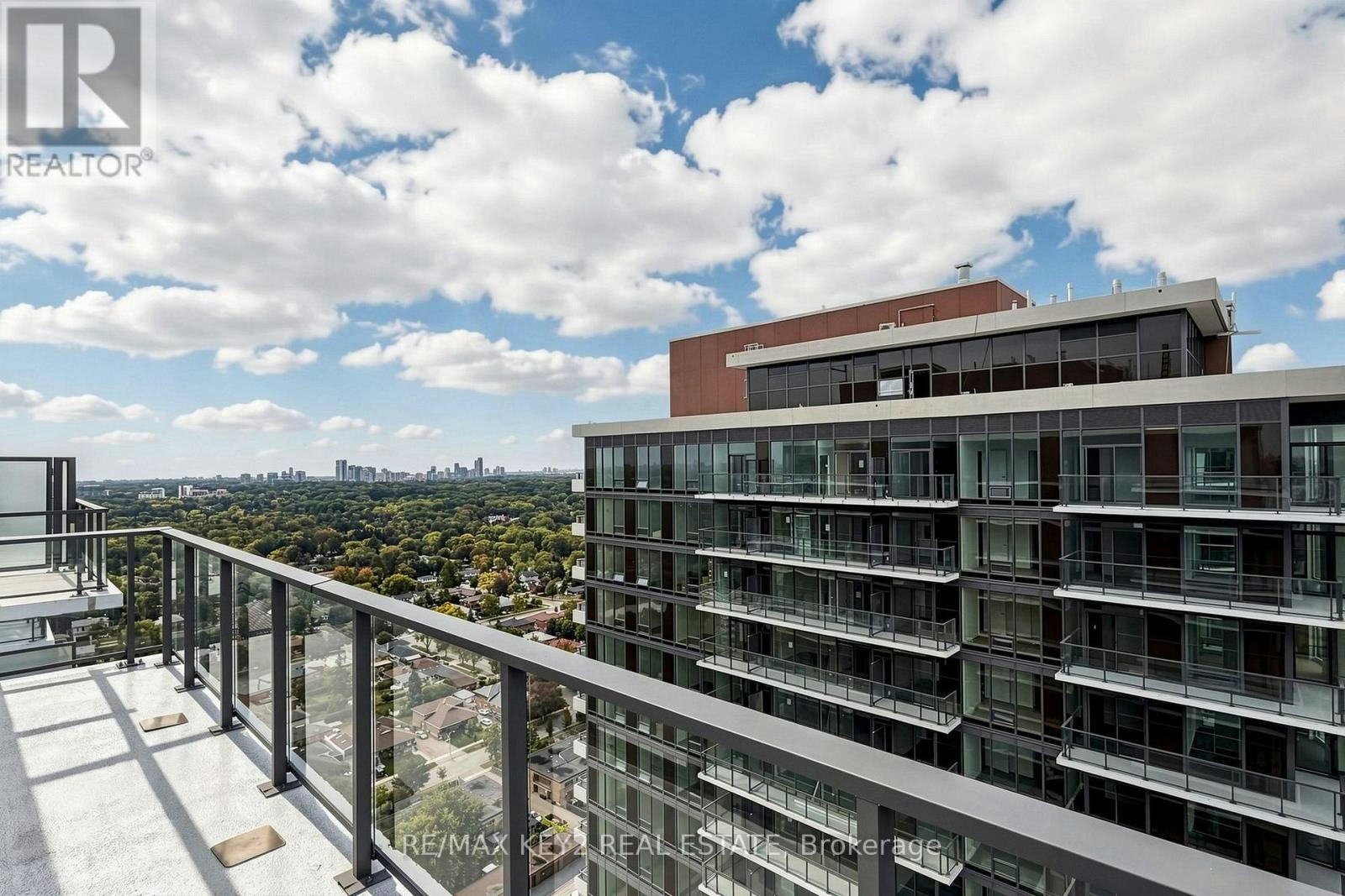 2719-4010 Eglinton Avenue W, Toronto, ON, M9A 0G5 - 24
