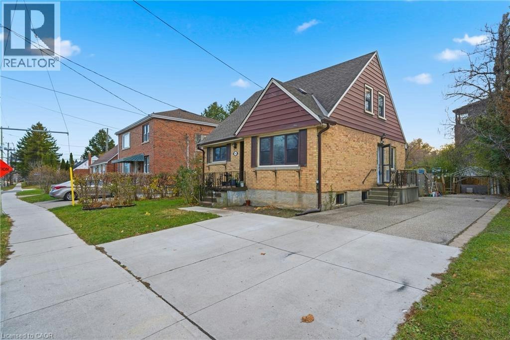 549 Weber Street E, Kitchener, ON, N2H 1E9