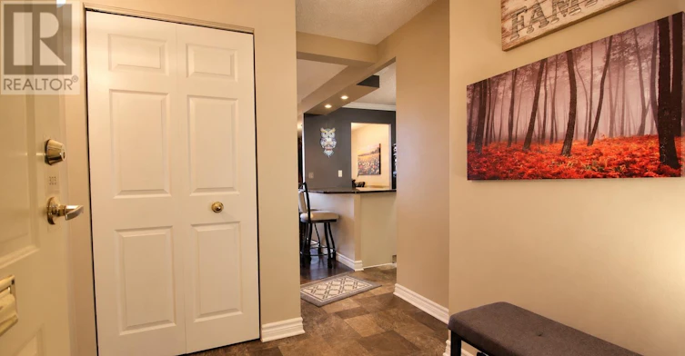 303-323 Colborne Street, London, ON, N6B 3N8 - 4