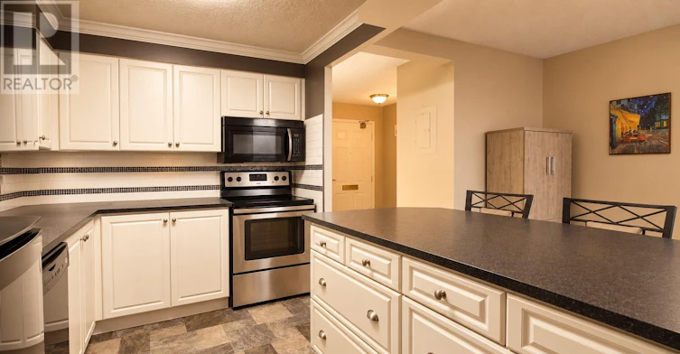 303-323 Colborne Street, London, ON, N6B 3N8 - 7