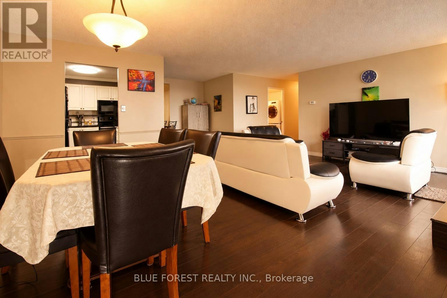 303-323 Colborne Street, London, ON, N6B 3N8 - 17