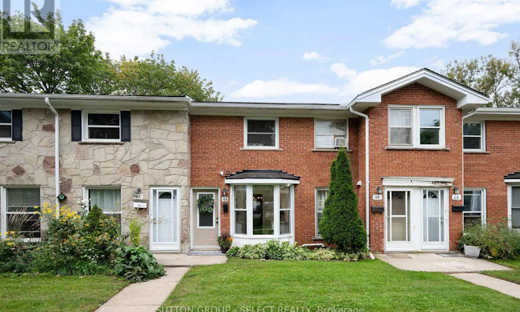 30-44 Arbour Glen Crescent
