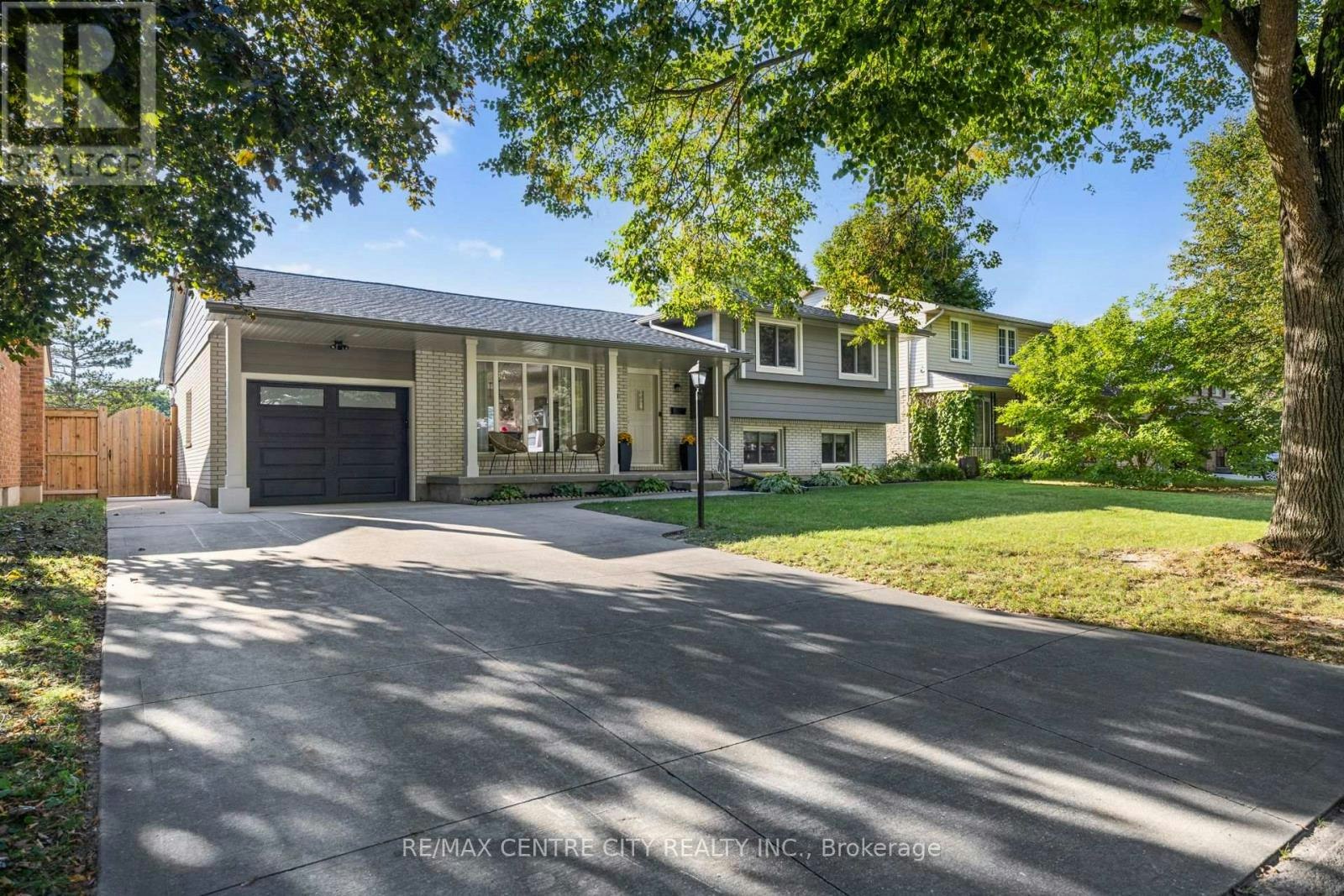 60 Westbury Avenue, London, ON, N6J 3G1