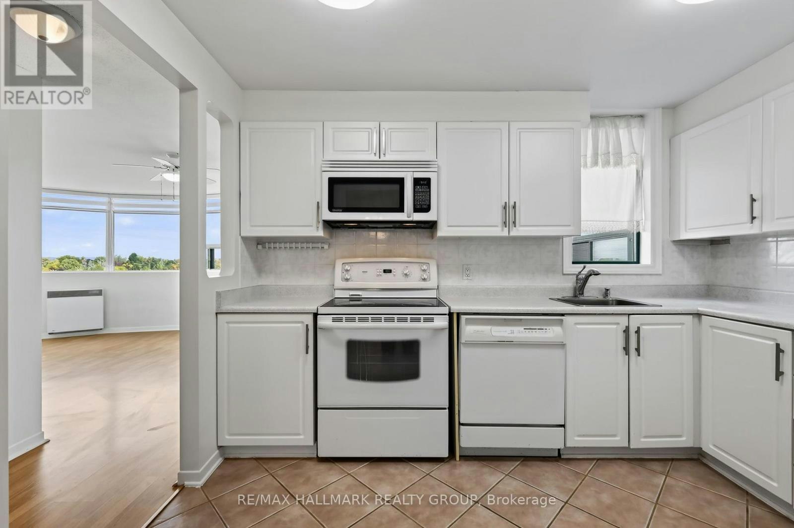 701-1440 Heron Road, Ottawa, ON, K1V 0X2 - 7