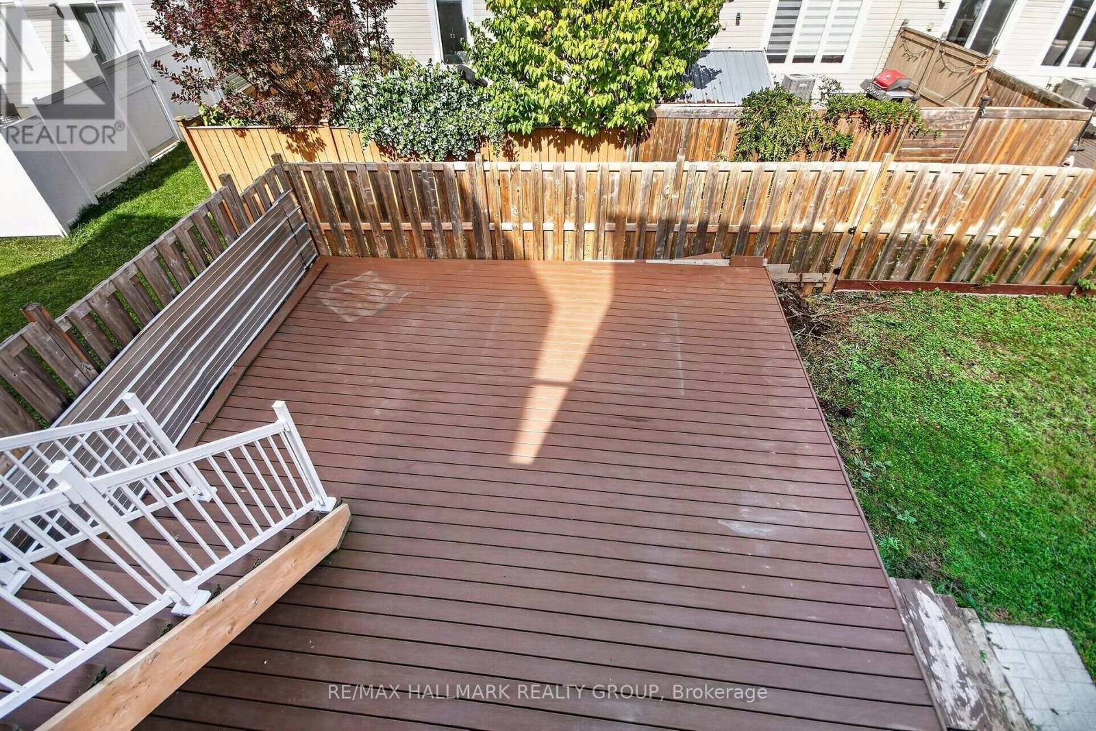 18 Sweetbay Circle, Ottawa, ON, K2S 0W8 - 41