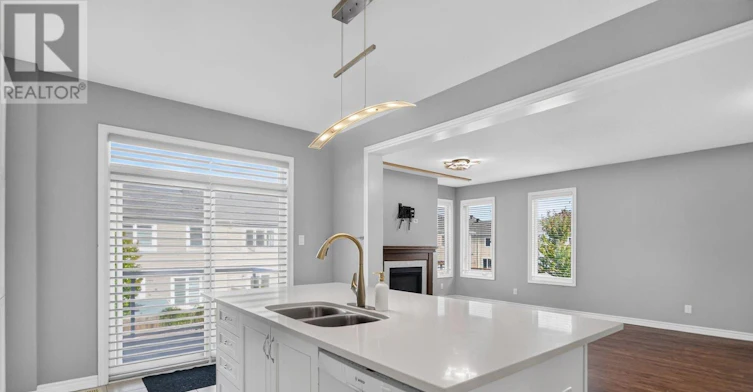 18 Sweetbay Circle, Ottawa, ON, K2S 0W8 - 11