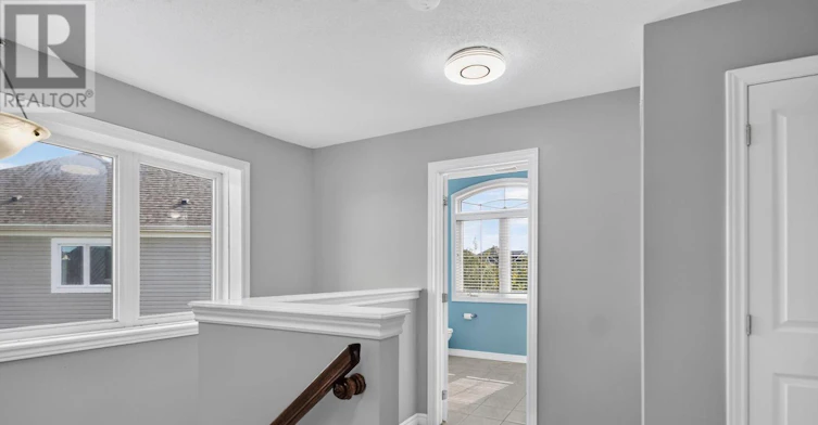 18 Sweetbay Circle, Ottawa, ON, K2S 0W8 - 17