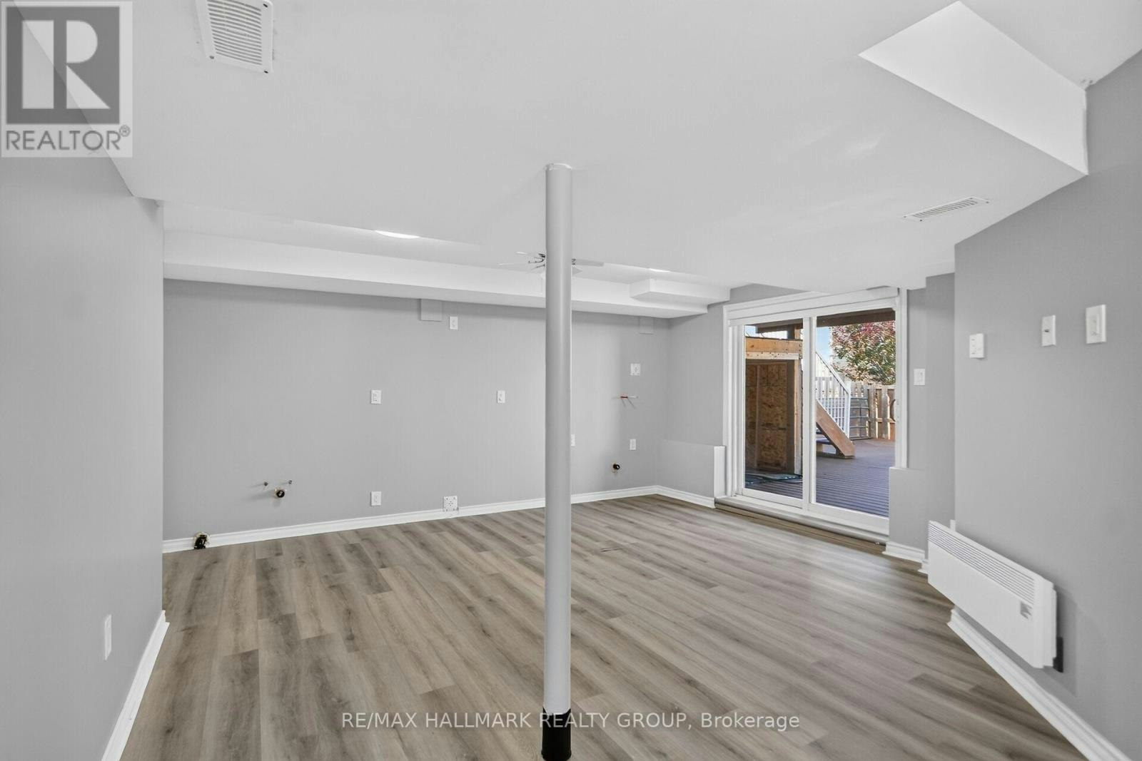 18 Sweetbay Circle, Ottawa, ON, K2S 0W8 - 38