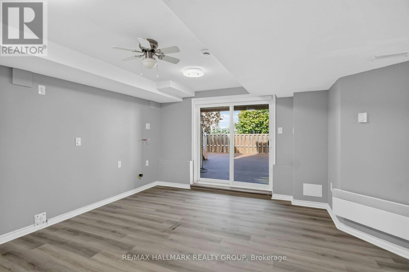 18 Sweetbay Circle, Ottawa, ON, K2S 0W8 - 37