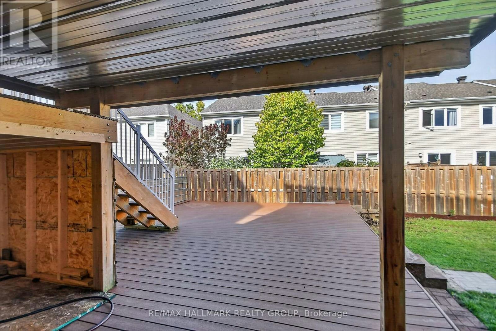 18 Sweetbay Circle, Ottawa, ON, K2S 0W8 - 40