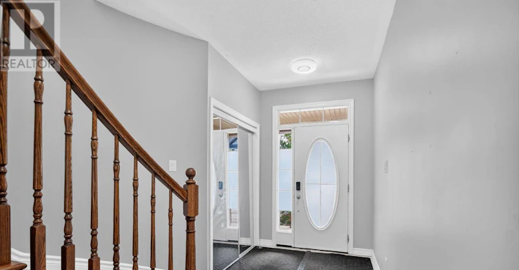 18 Sweetbay Circle, Ottawa, ON, K2S 0W8 - 4