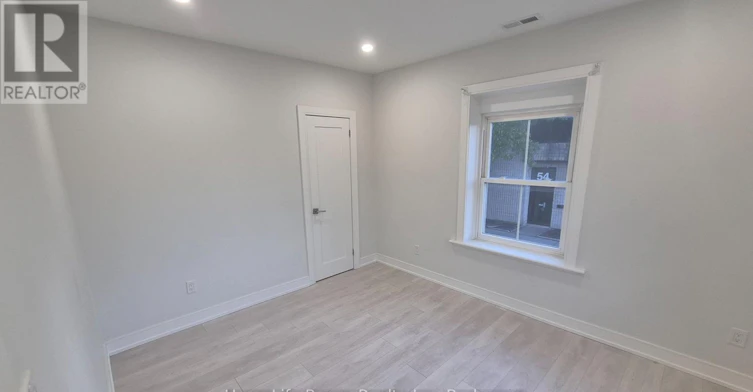 2U-35 Wellington Street, Brantford, ON, N3P 1S8 - 11