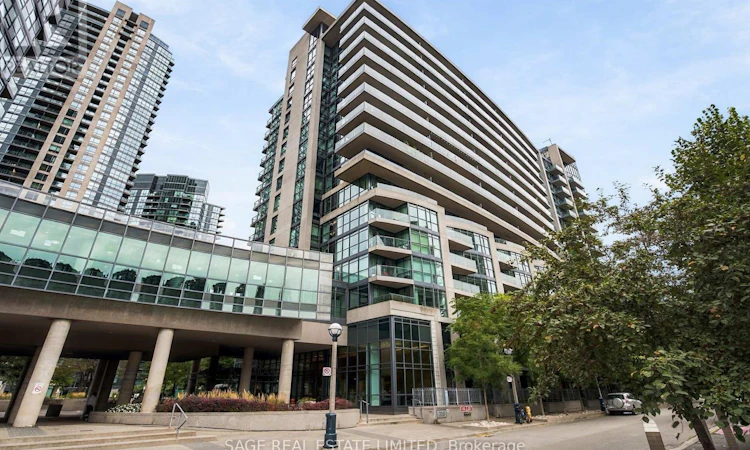 579-209 Fort York Boulevard