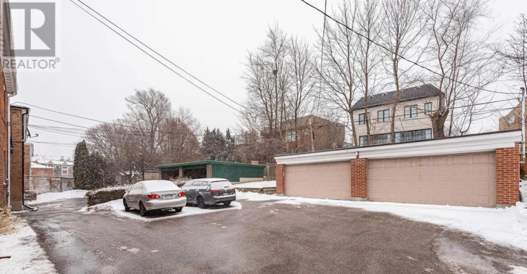 5-15 Markdale Avenue, Toronto, ON, M6C 1S8 - 9