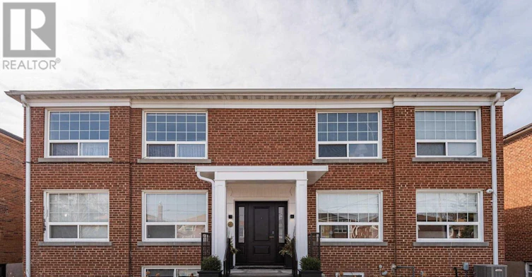 5-15 Markdale Avenue, Toronto, ON, M6C 1S8 - 2