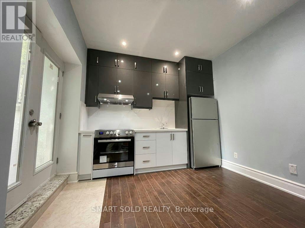 BSMT-11 Lurgan Drive, Toronto, ON, M2N 2G1 - 6