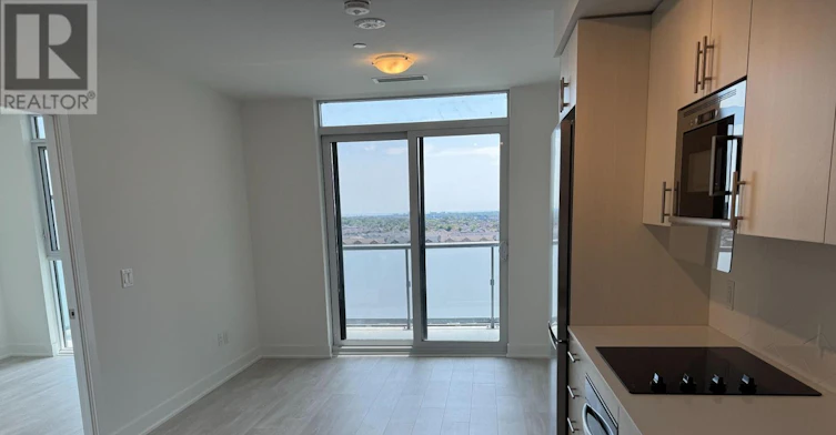 642-2545 Simcoe Street N, Oshawa, ON, L1L 0W3 - 3