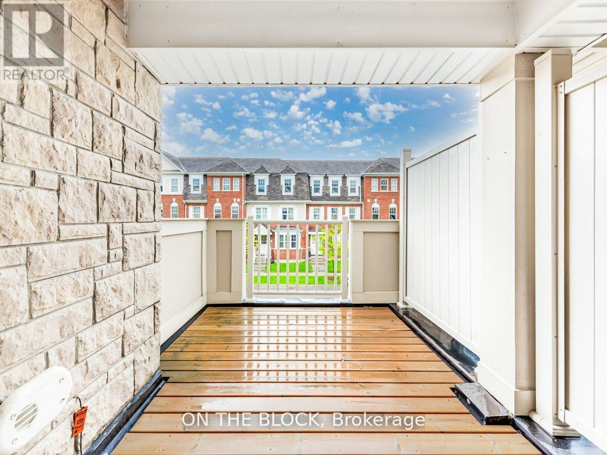 2425 Fall Harvest Crescent, Pickering, ON, L1X 0G1 - 34