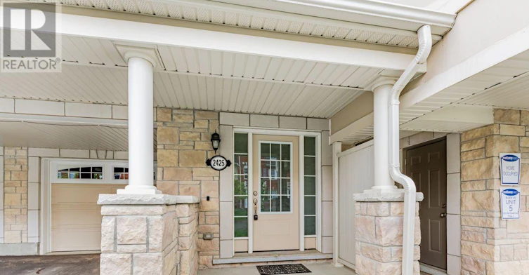 2425 Fall Harvest Crescent, Pickering, ON, L1X 0G1 - 3