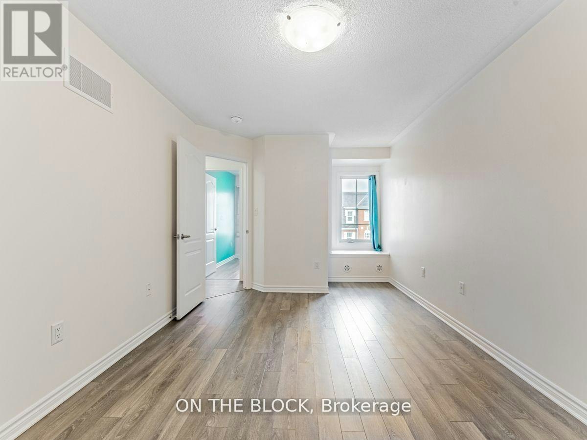 2425 Fall Harvest Crescent, Pickering, ON, L1X 0G1 - 24