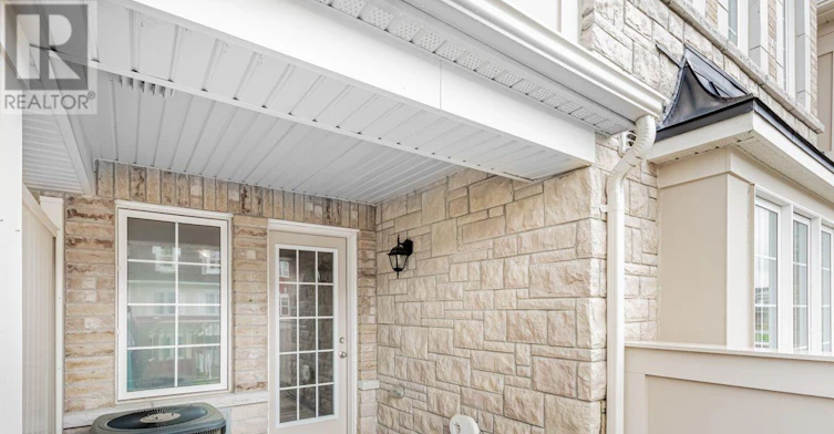 2425 Fall Harvest Crescent, Pickering, ON, L1X 0G1 - 33