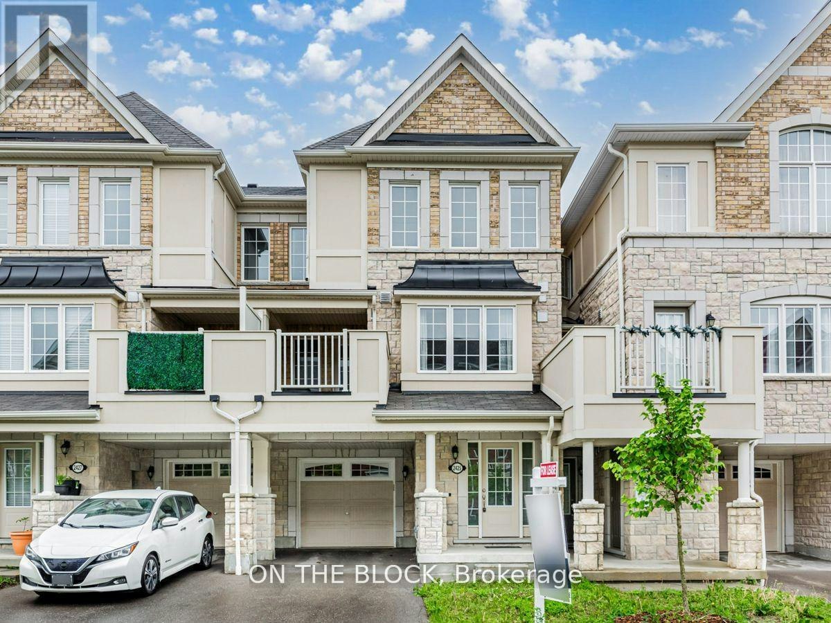 2425 Fall Harvest Crescent, Pickering, ON, L1X 0G1